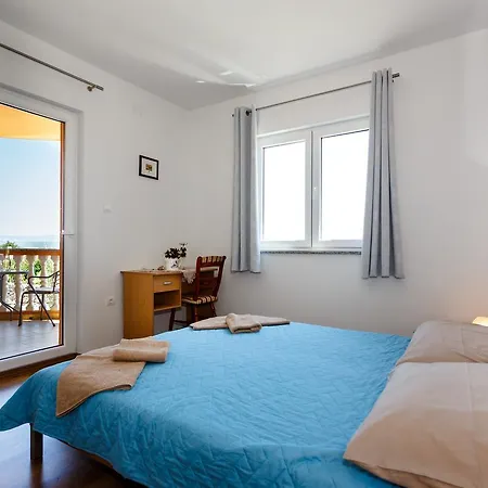 Tomy 2+2 Apartment *