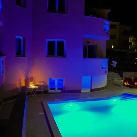 Apartment Tomy 2+2 Krk Town